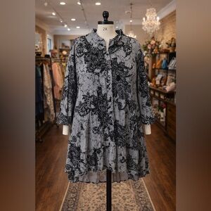 Gorgeous Ali Miles Black and Gray Tunic